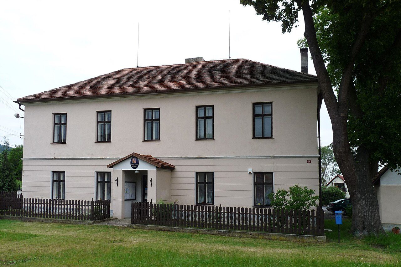 Běštín