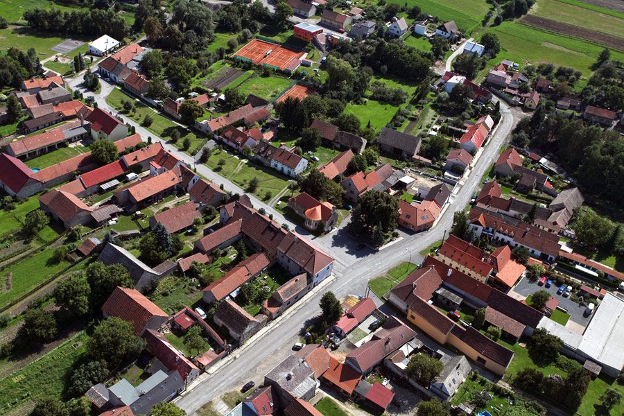 Ledce