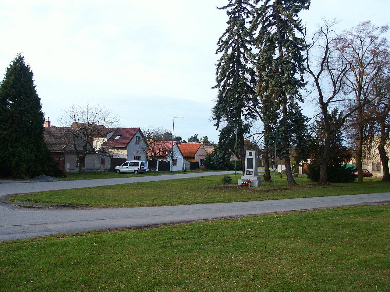 Pňov-Předhradí
