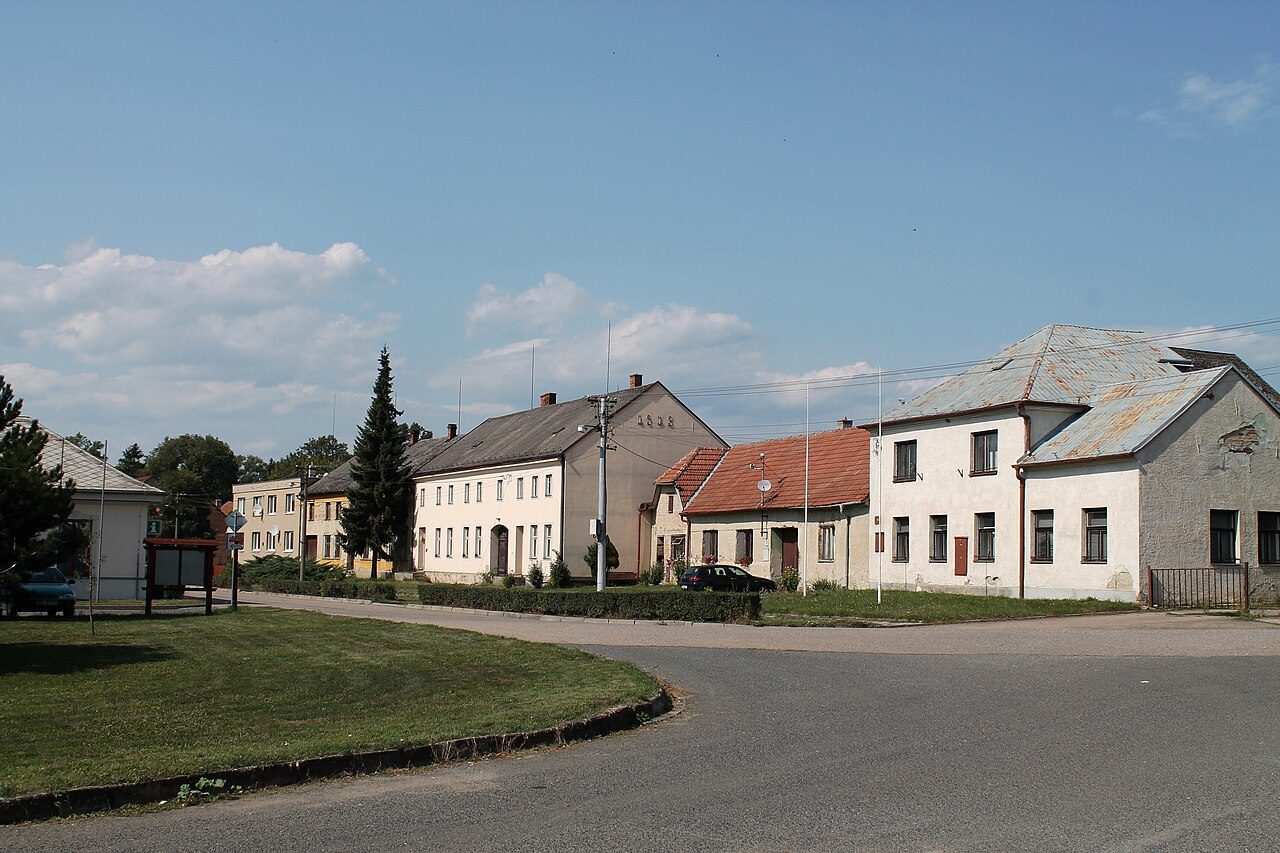 Rostěnice-Zvonovice