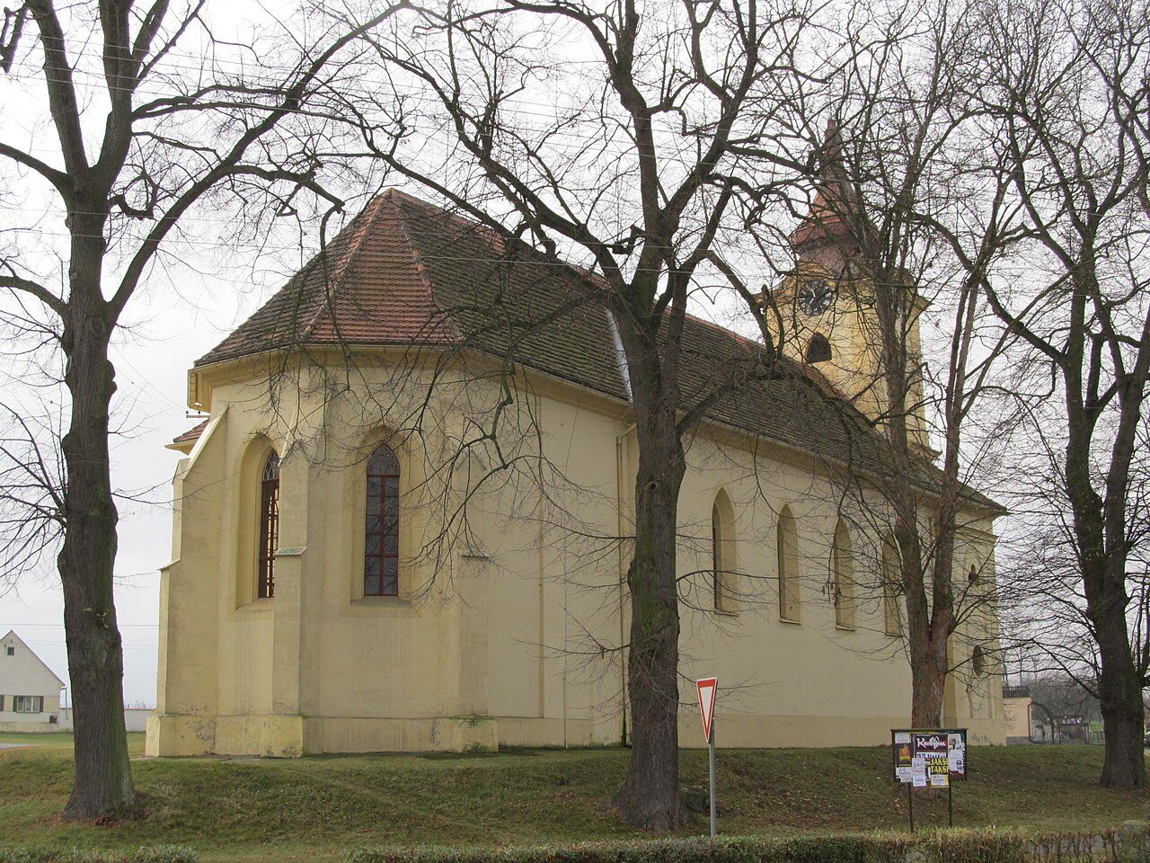 Ves Touškov