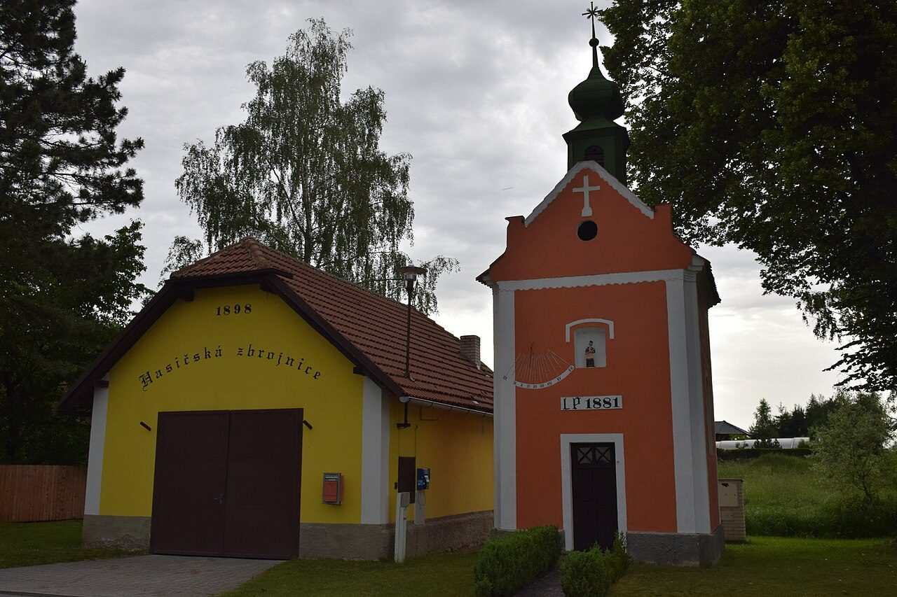Skrýchov u Malšic