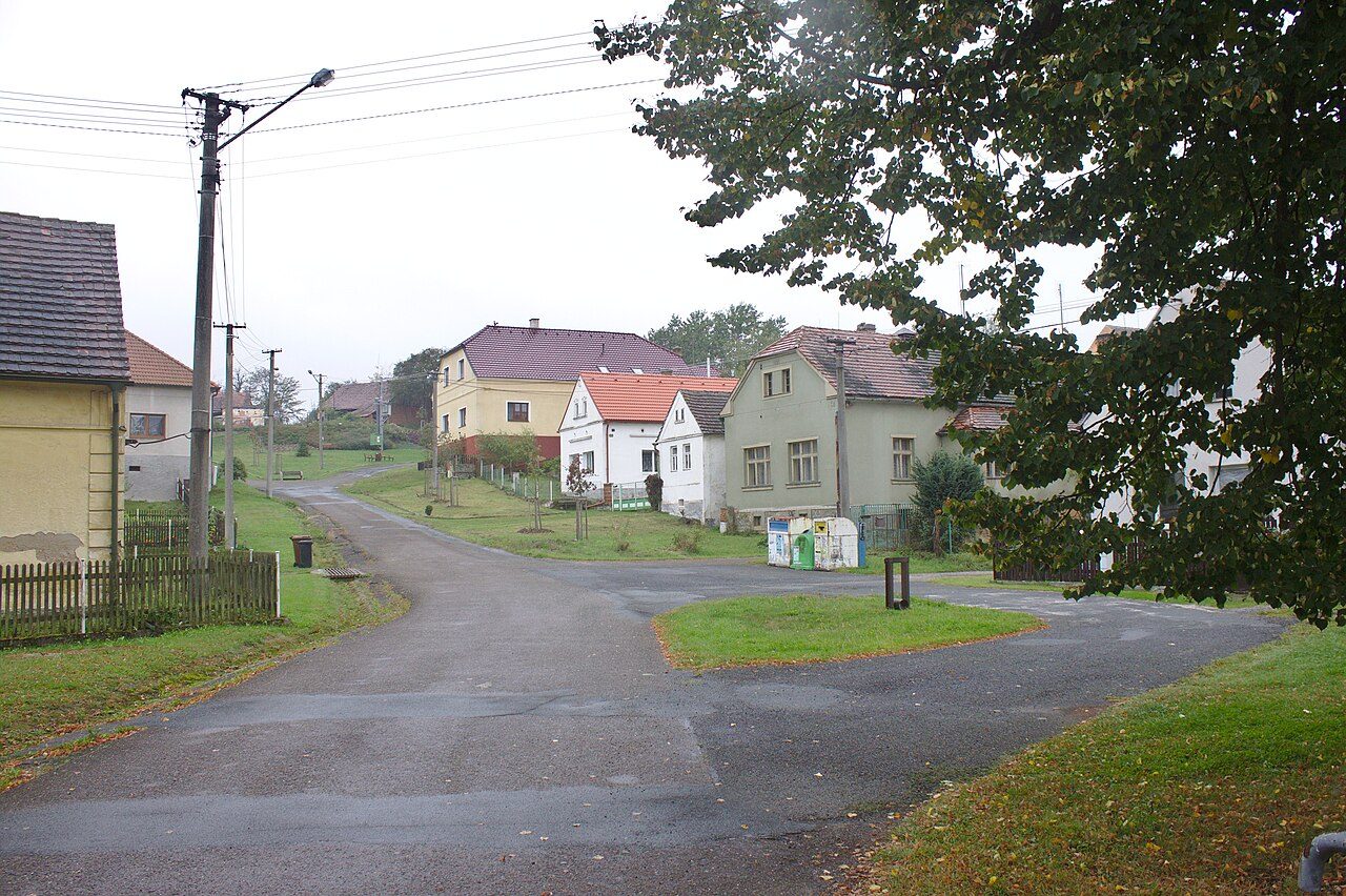 Výrov