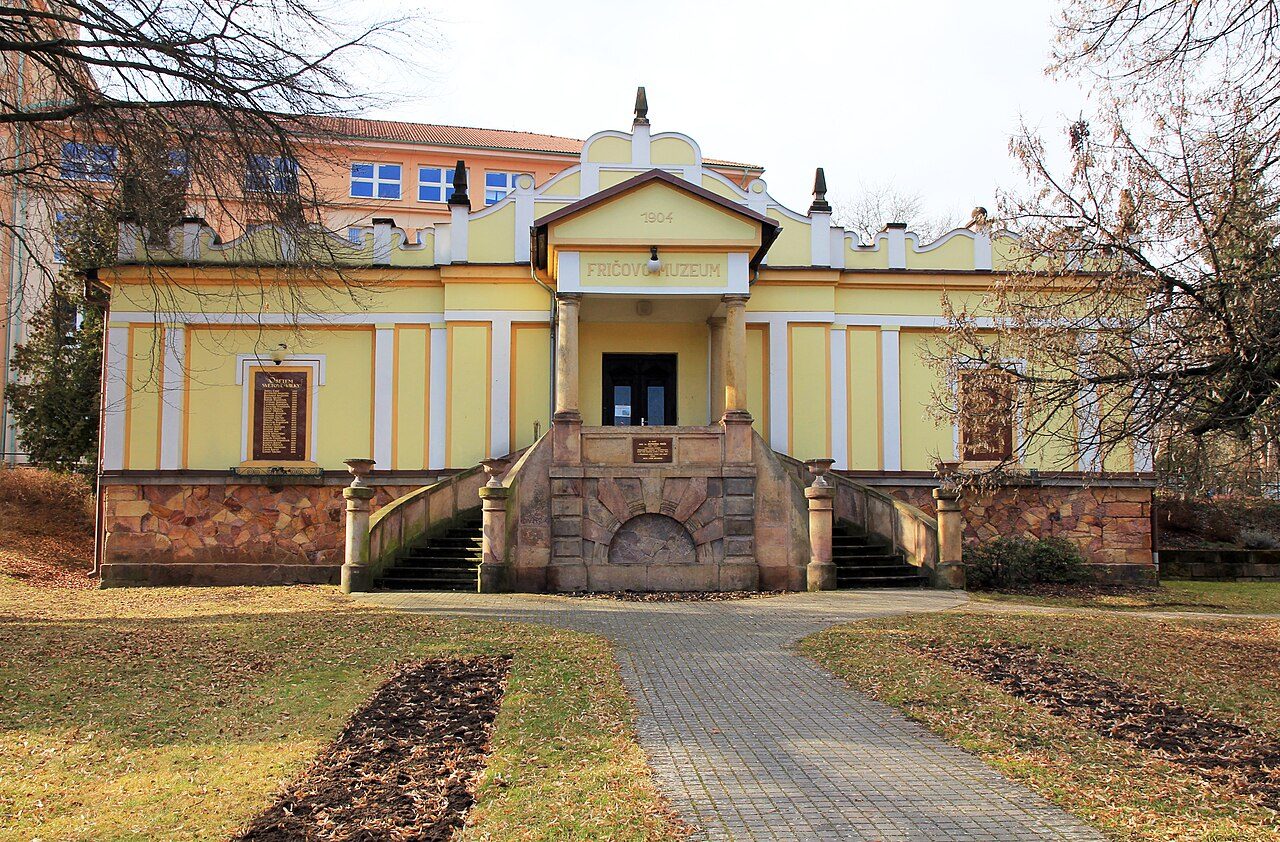 Lázně Bělohrad