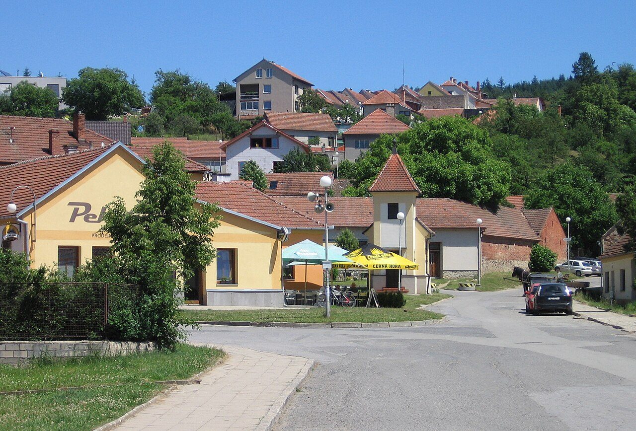 Jinačovice