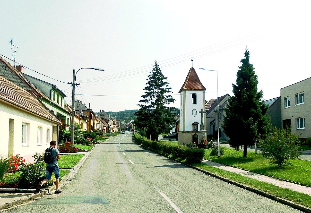Tvarožná Lhota
